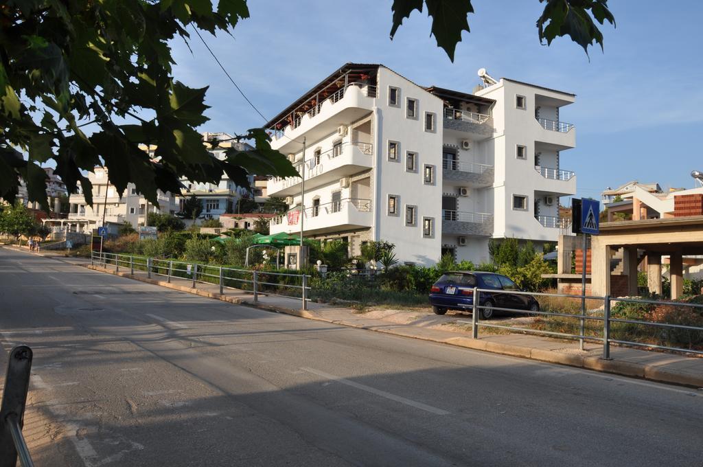 Hotel Ilio Ksamil Extérieur photo