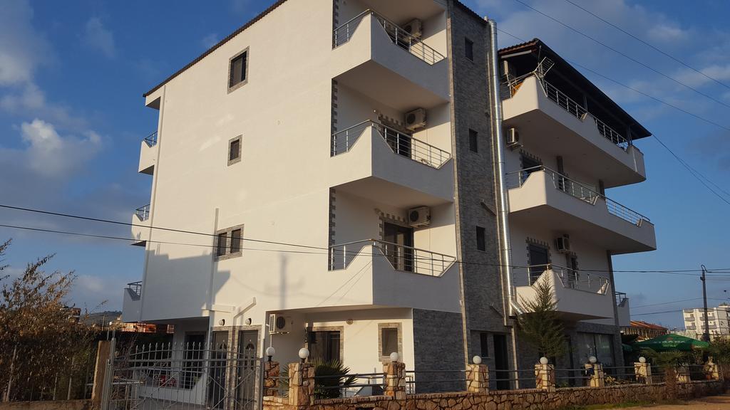 Hotel Ilio Ksamil Extérieur photo